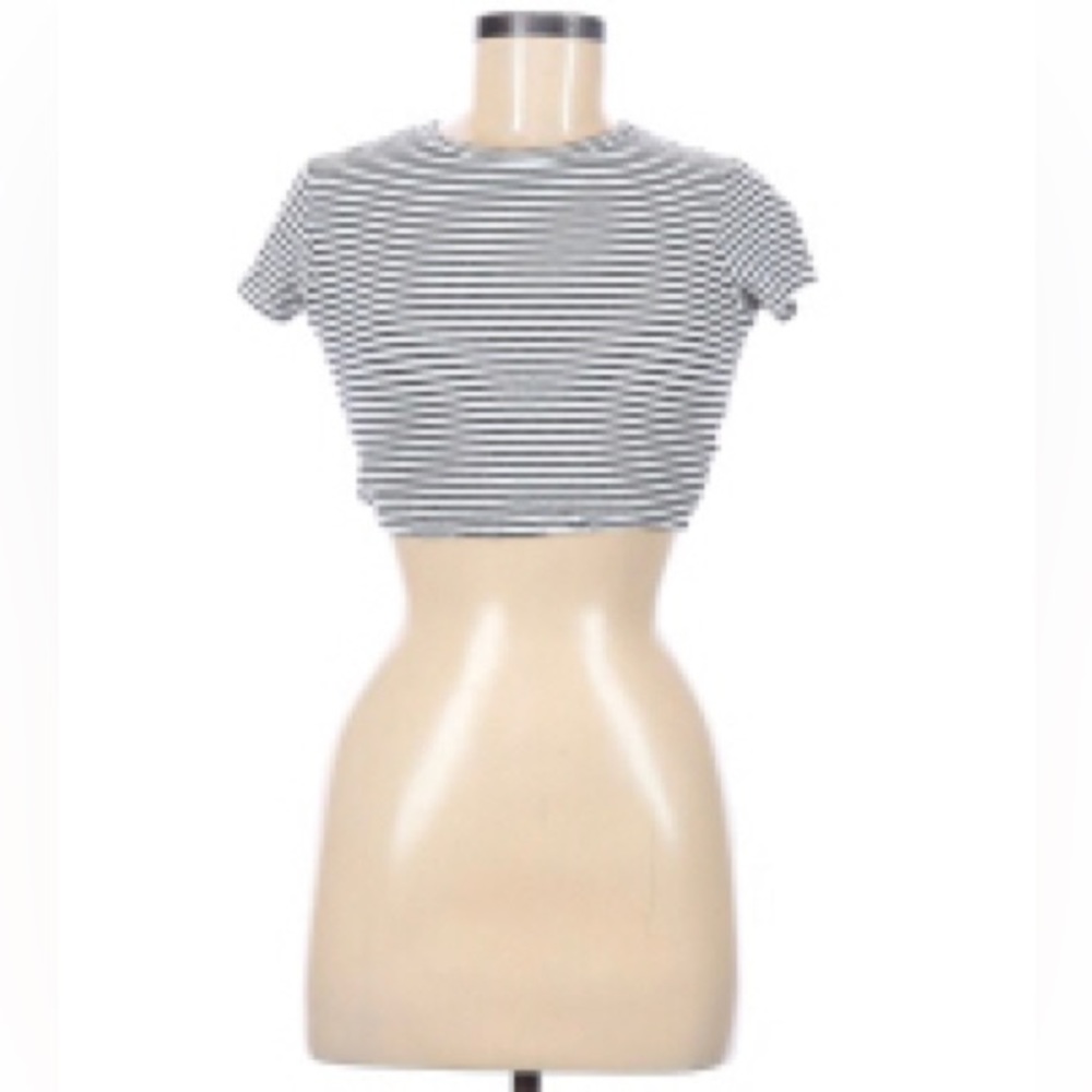 Crop top short sleeve